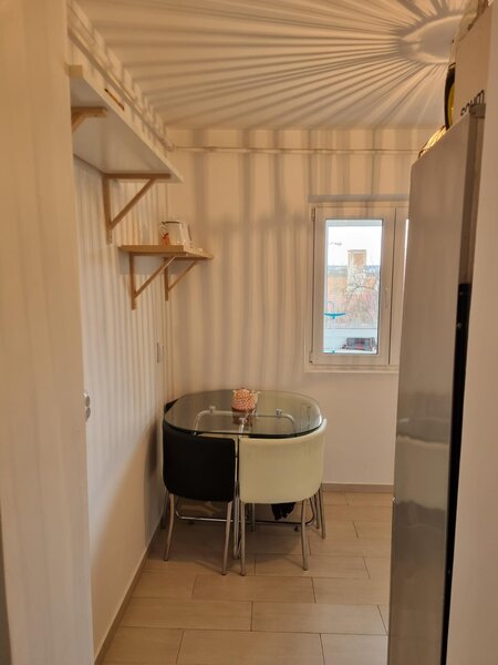 Pipera zona rond OMV inchiriez ap 3 camere 75mp